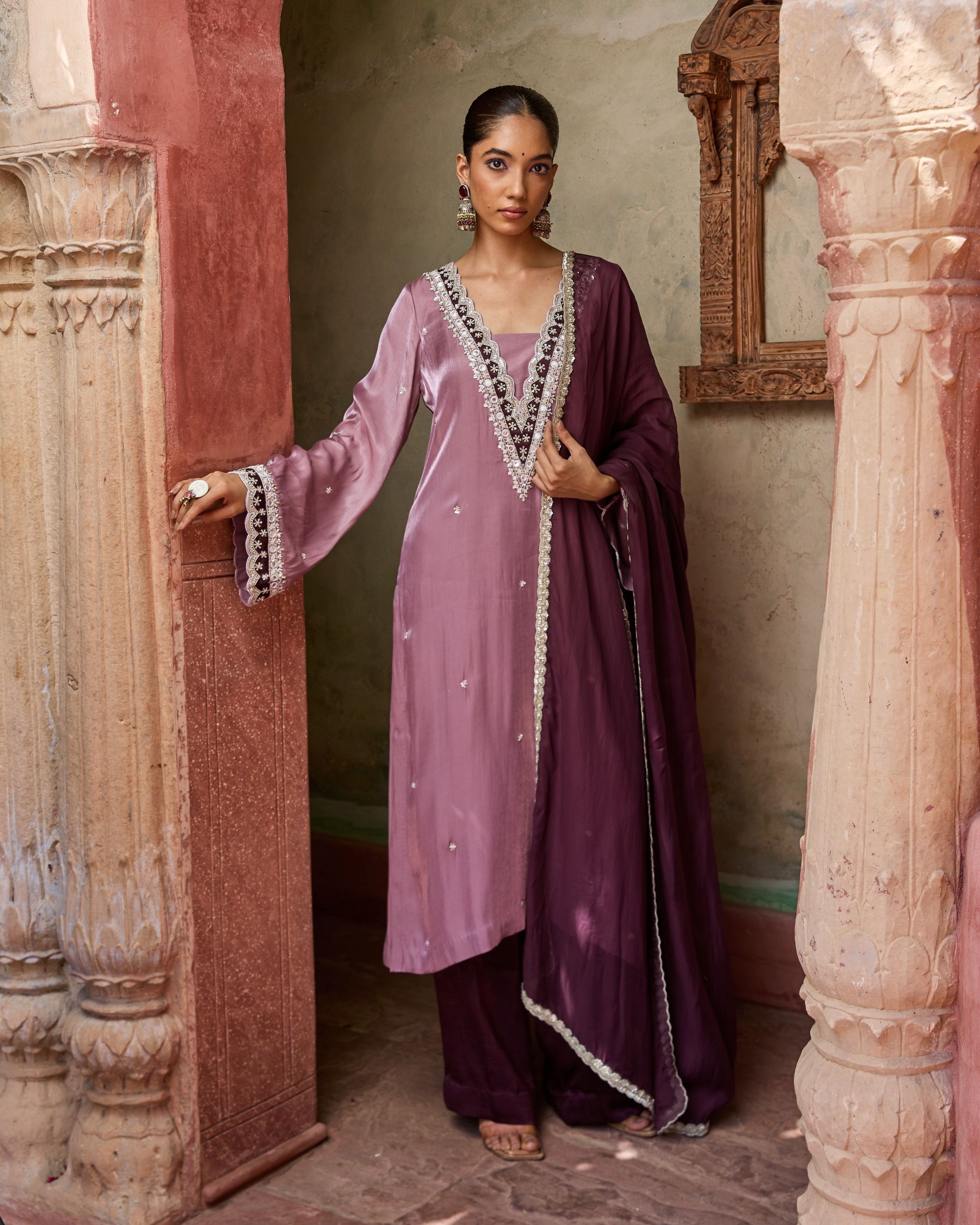 mannat-set